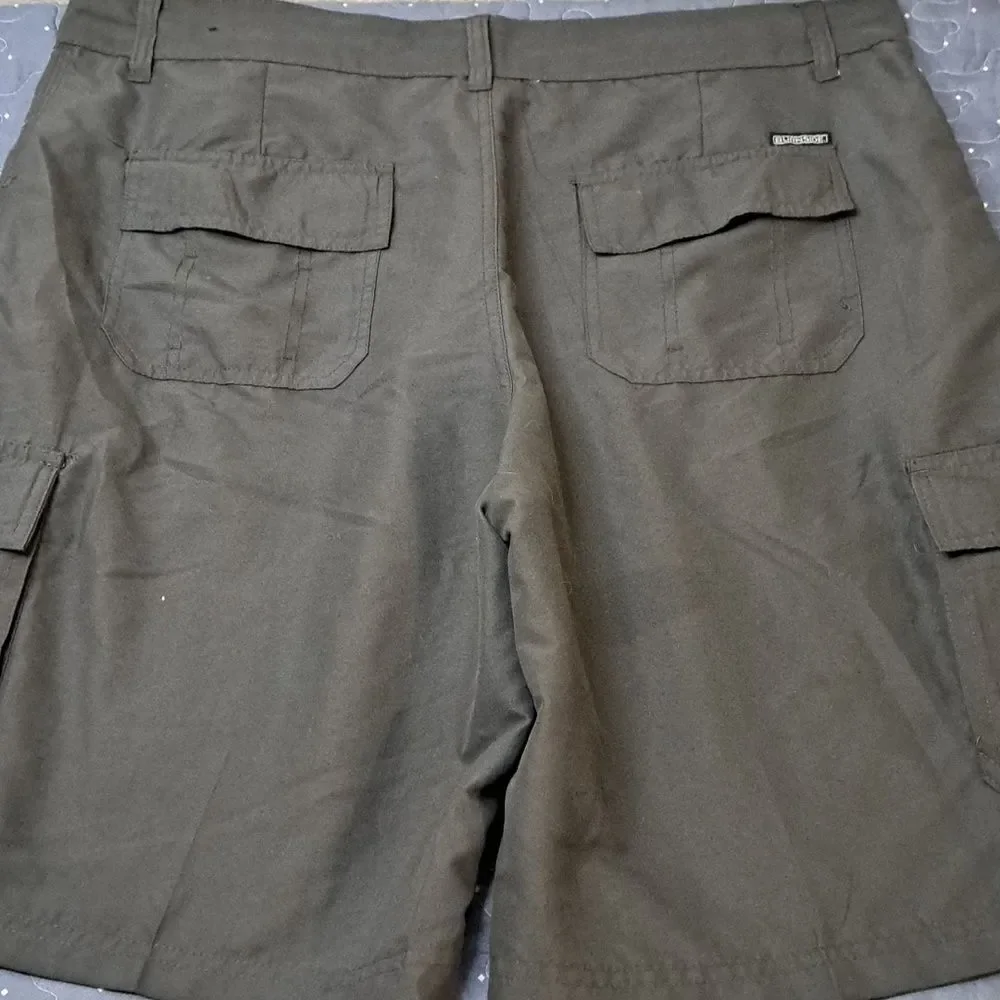 Burnside shorts size 38
